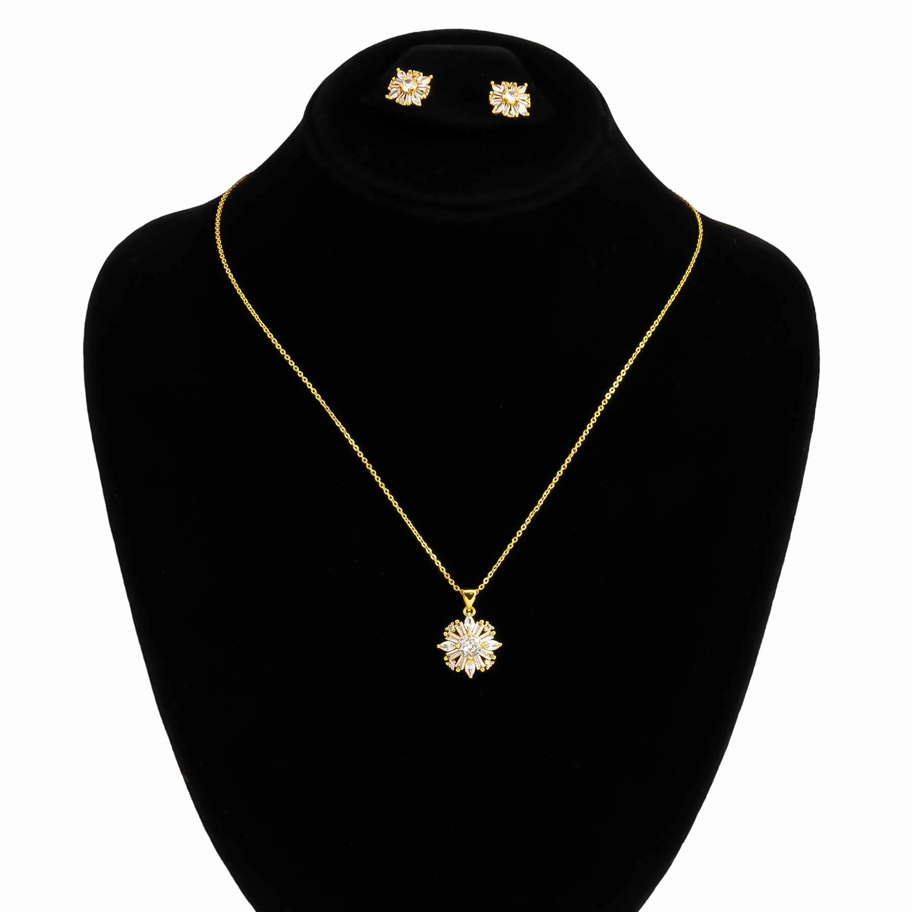 GOLDEN PENDENT SET J42956