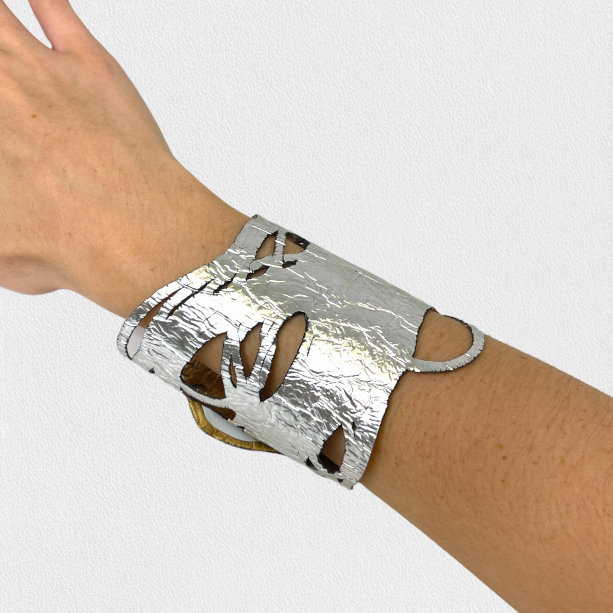 ILLUSIONISM BRACELECT IN GOLD AND SILVER (REVERSIBLE)