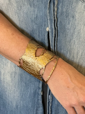ILLUSIONISM BRACELECT IN GOLD AND SILVER (REVERSIBLE)