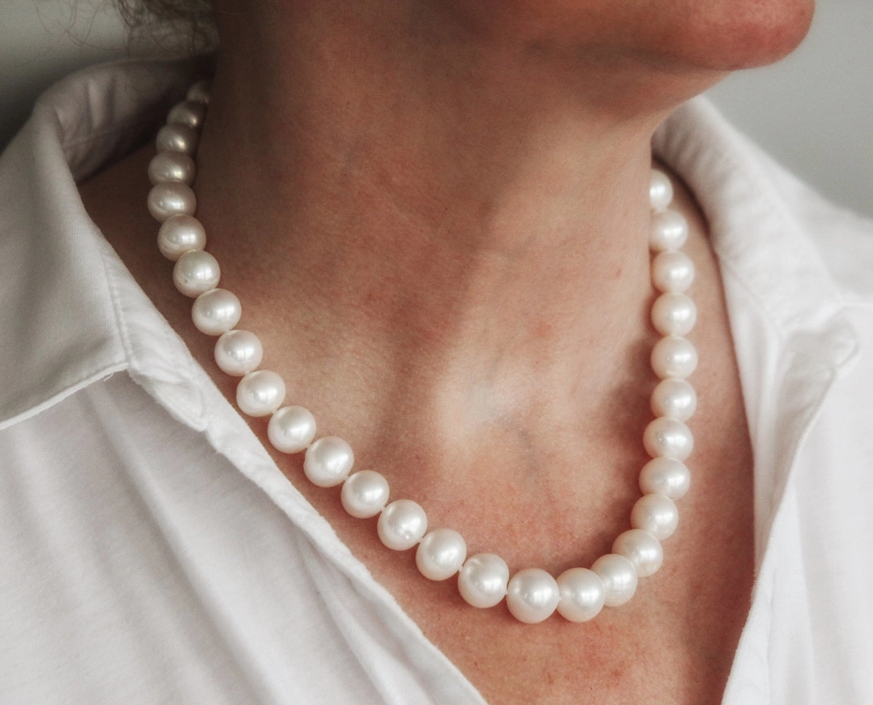 Lido Pearls Large White Freshwater Pearl Necklace 0166