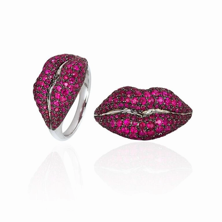 Lvres Ring