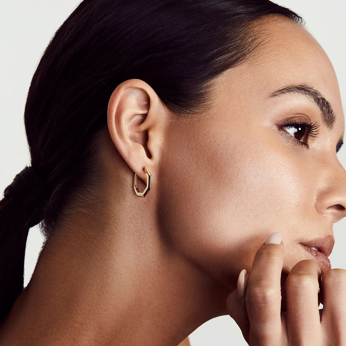 Medium Octave Knifed Hoop Earrings ER550-M-YG