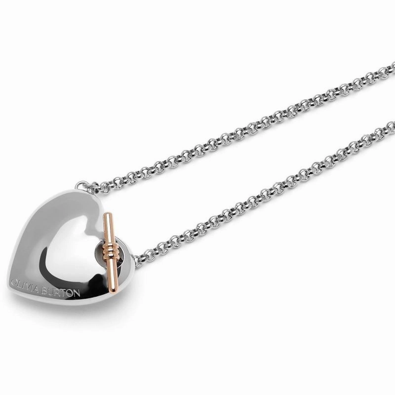 Olivia Burton Classic Knot Heart Necklace 24100031