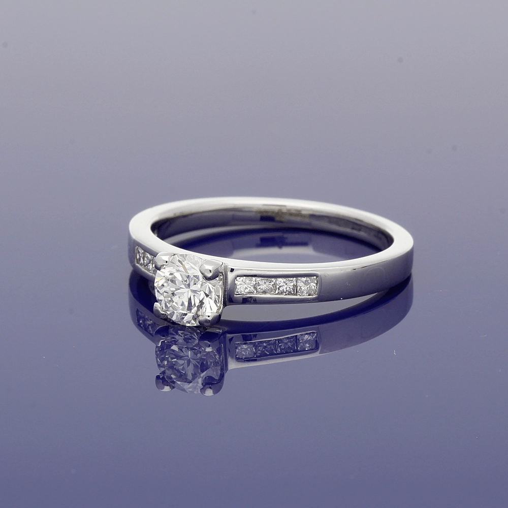 Platinum 0.50ct Diamond Solitaire Engagement Ring with Diamond Shoulders