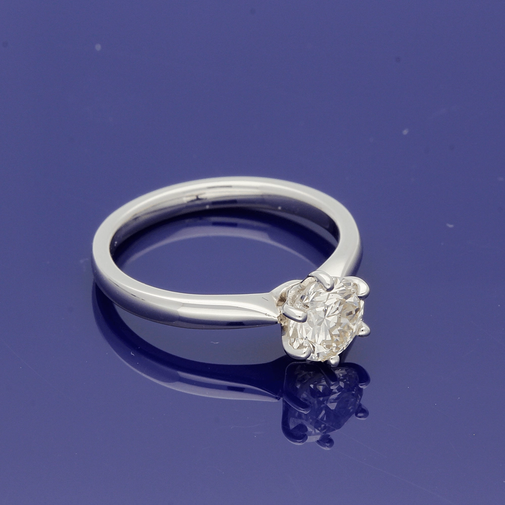 Platinum 1.17ct Round Brilliant Cut Diamond Solitaire Engagement Ring