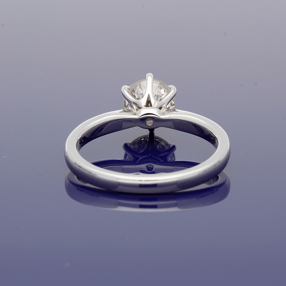 Platinum 1.17ct Round Brilliant Cut Diamond Solitaire Engagement Ring