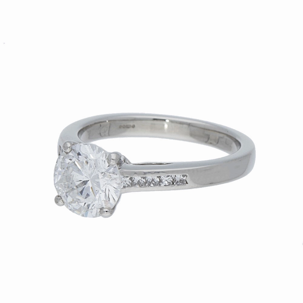 Platinum 1.50ct Round Diamond & Princess Cut Diamond Set Shoulders Ring