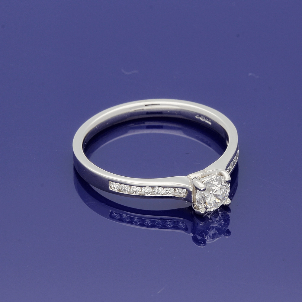 Platinum Certificated 0.41ct Diamond Solitaire Engagement Ring with Diamond Set Shoulders
