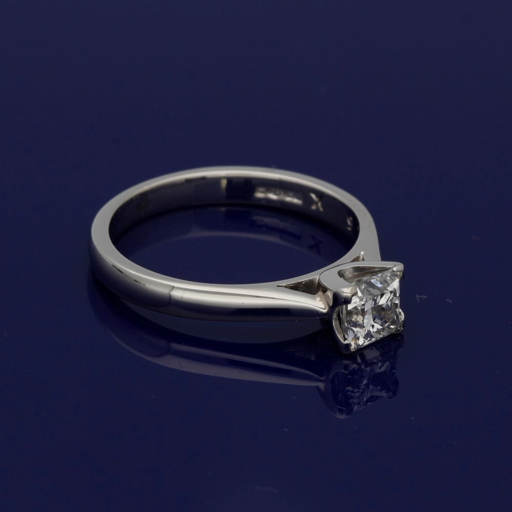 Platinum Certificated Princess Cut Diamond Solitaire Ring