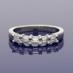 Platinum Diamond Baguette 5-Stone Ring