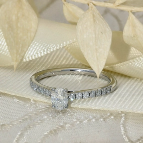 Platinum GIA Certificated 0.30ct Oval Diamond Solitaire Ring & Diamond Shoulders