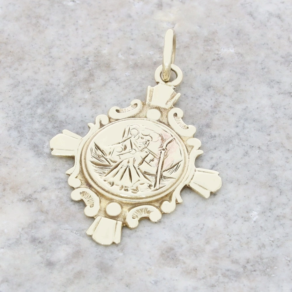 Pre Owned 9ct Yellow Gold St Christophers Cross Pendant