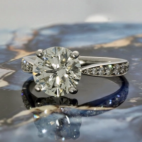 Pre-owned Platinum 2.71ct Diamond Solitaire Engagement Ring with Diamond Shoulders
