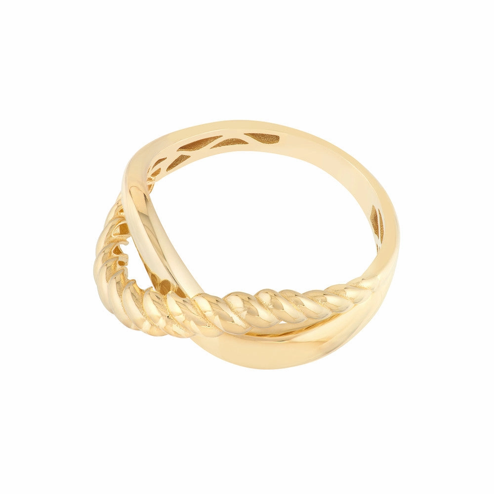 Ribbed Crossover Ring