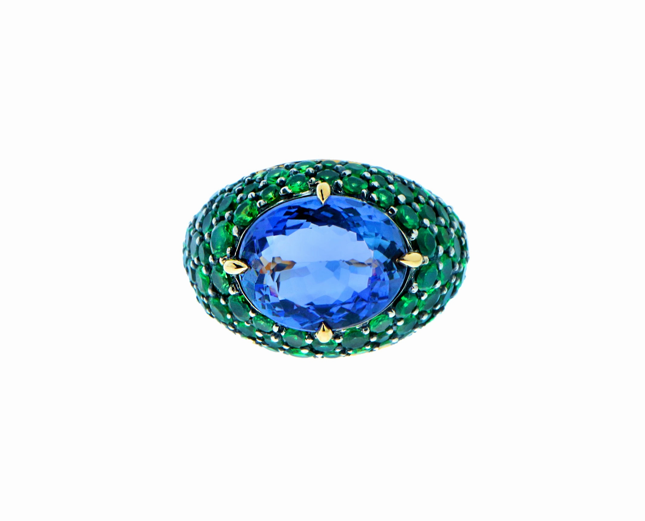 Ring with tanzanite and tsavorites