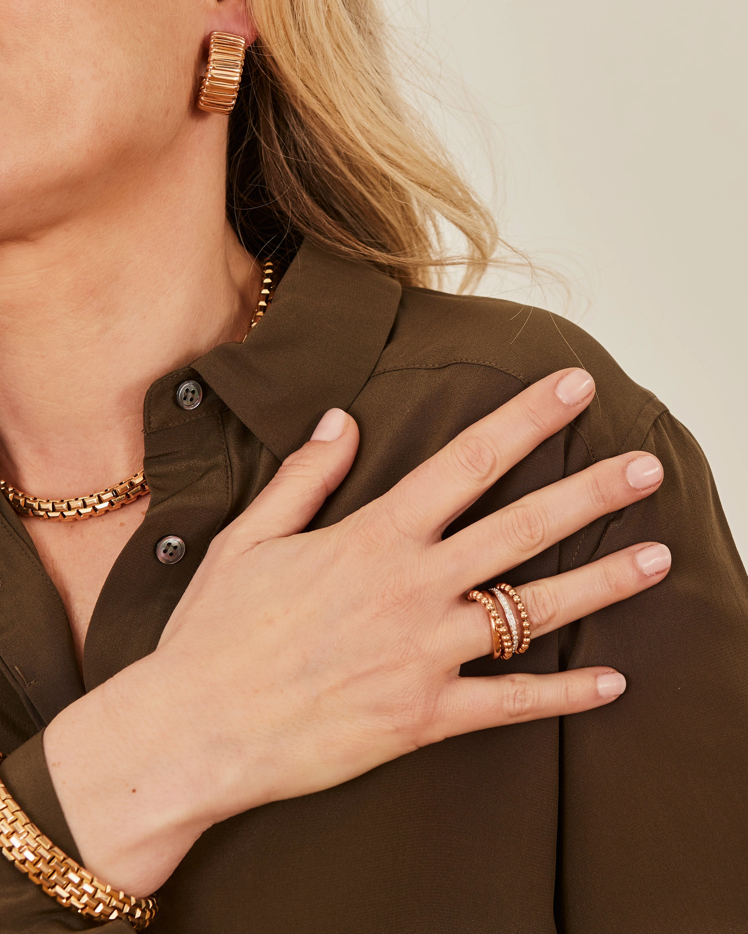 Rose gold ball ring with diamonds