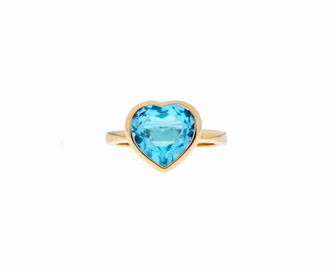 Rose gold ring with a green amethyst blue topaz or a smokey quartz heart