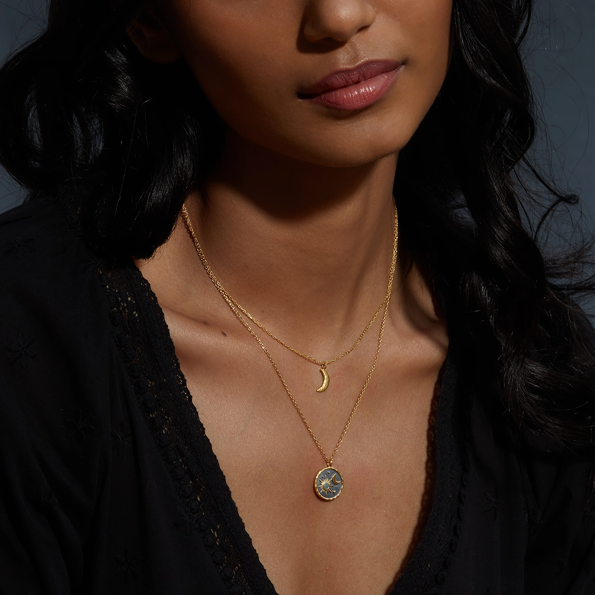 Satya Bestow Light Crescent Moon Necklace