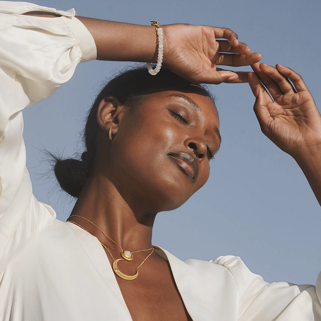 Satya Cradled in Light Moonstone Necklace