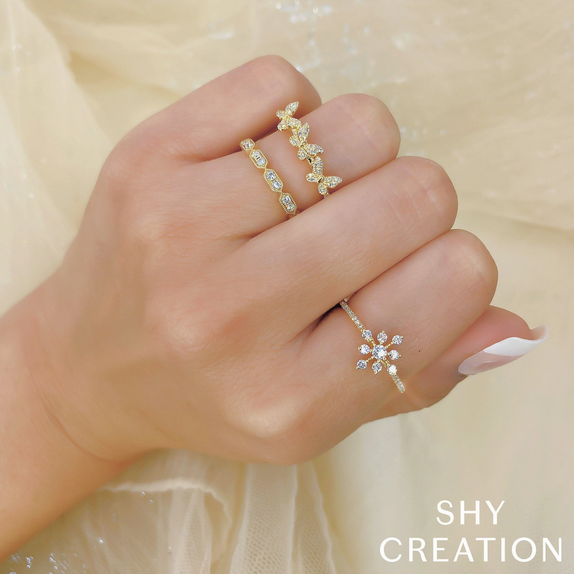 Shy Creation 0.15Ct Diamond Butterfly Ring SC55020307