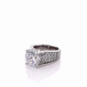Simon G. 18k White Gold Graduated Shank Cubic Zirconia And Diamond Ring