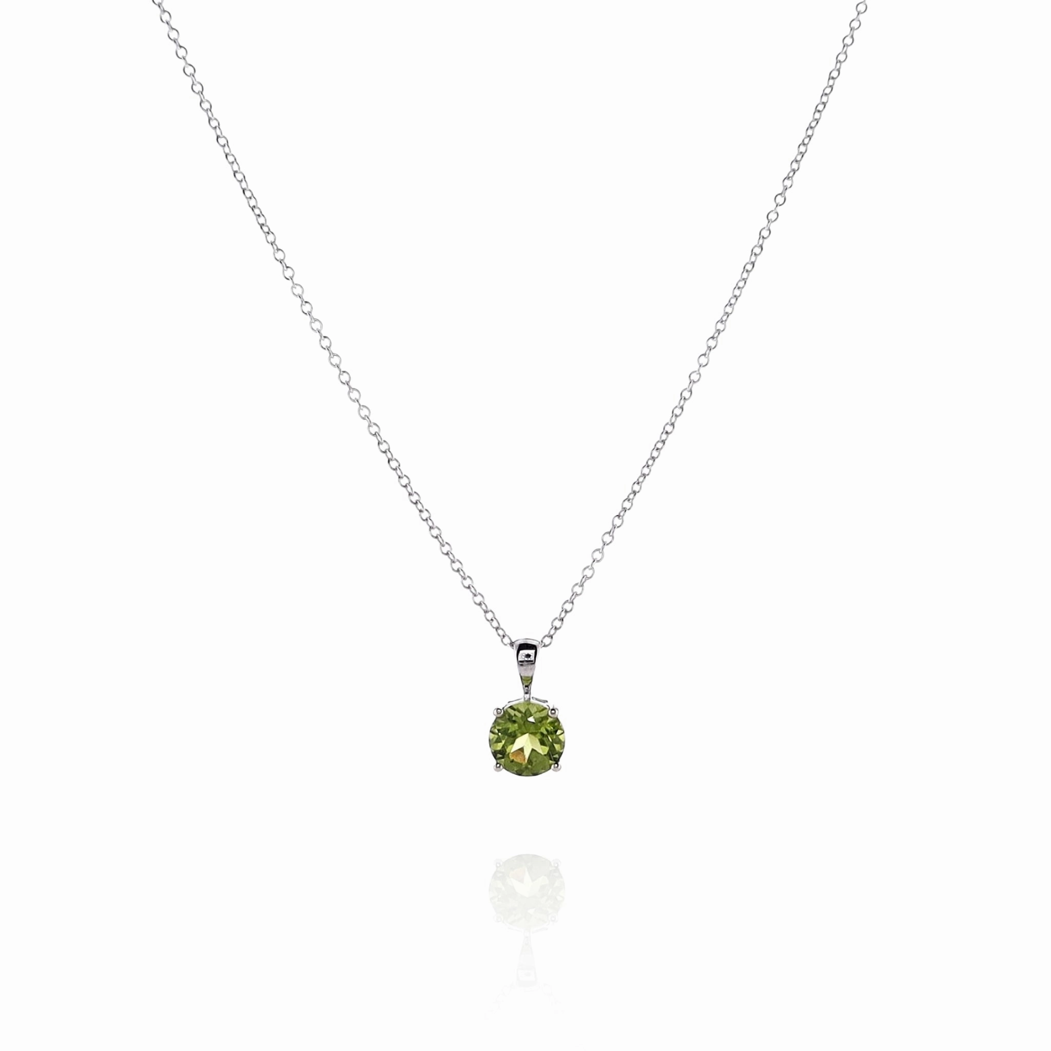 Smyth Jewelers Solitaire Gemstone Pendant
