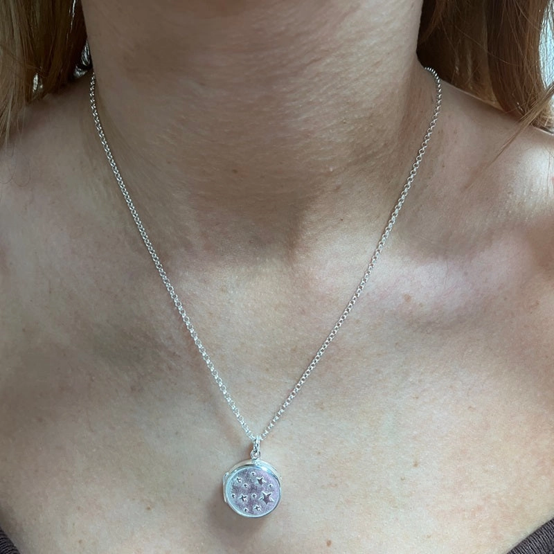 Sterling Silver Stars Round Locket and Chain