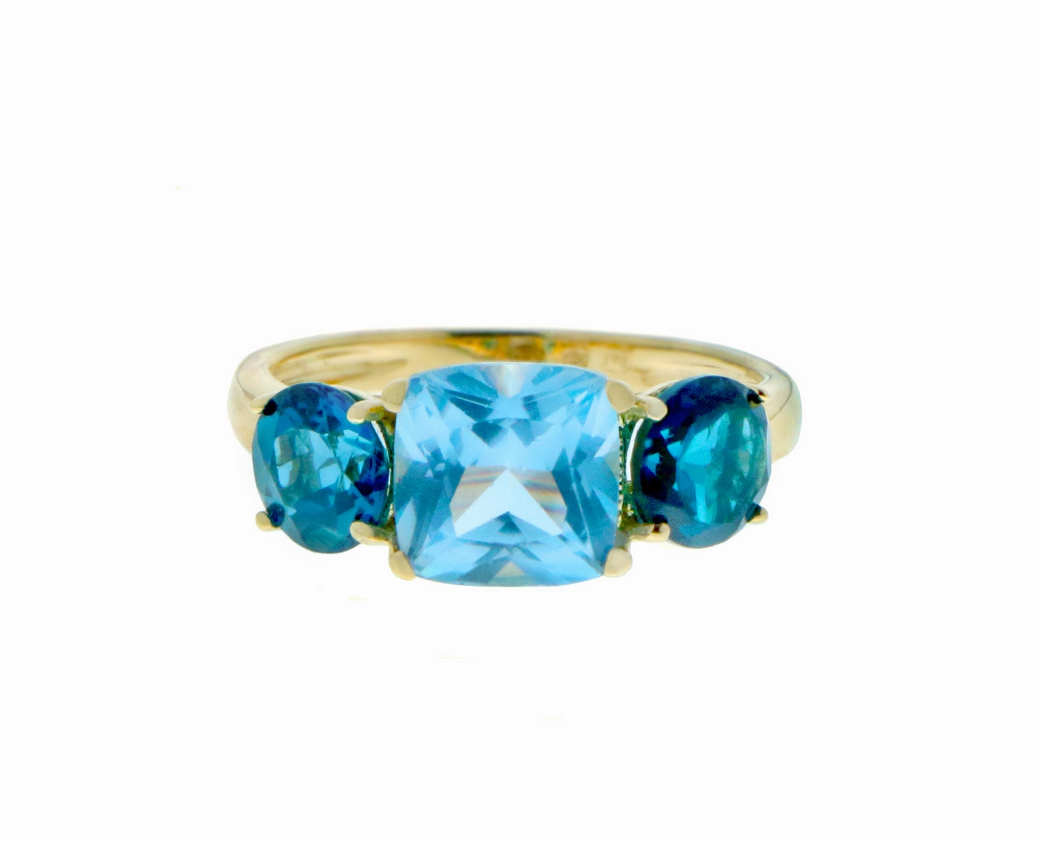Three stone ring