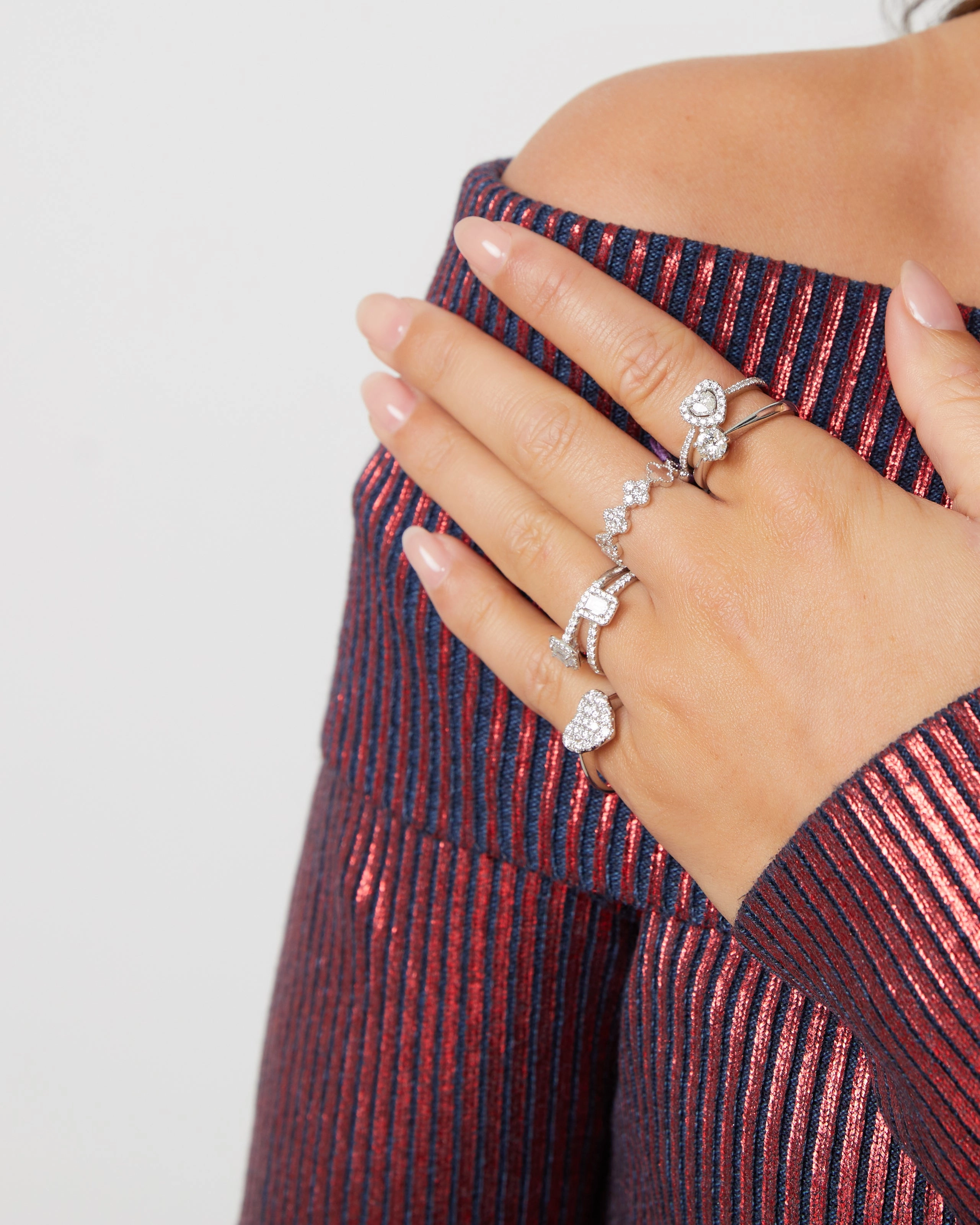 White gold and diamond heart ring