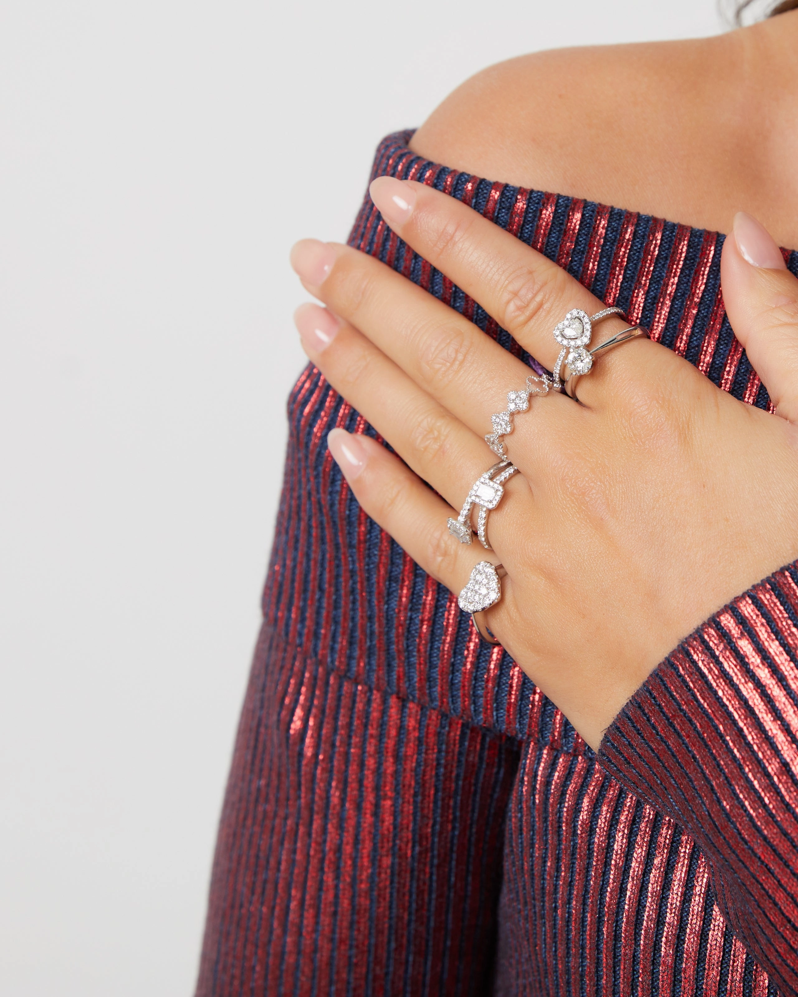 White gold and diamond heart ring