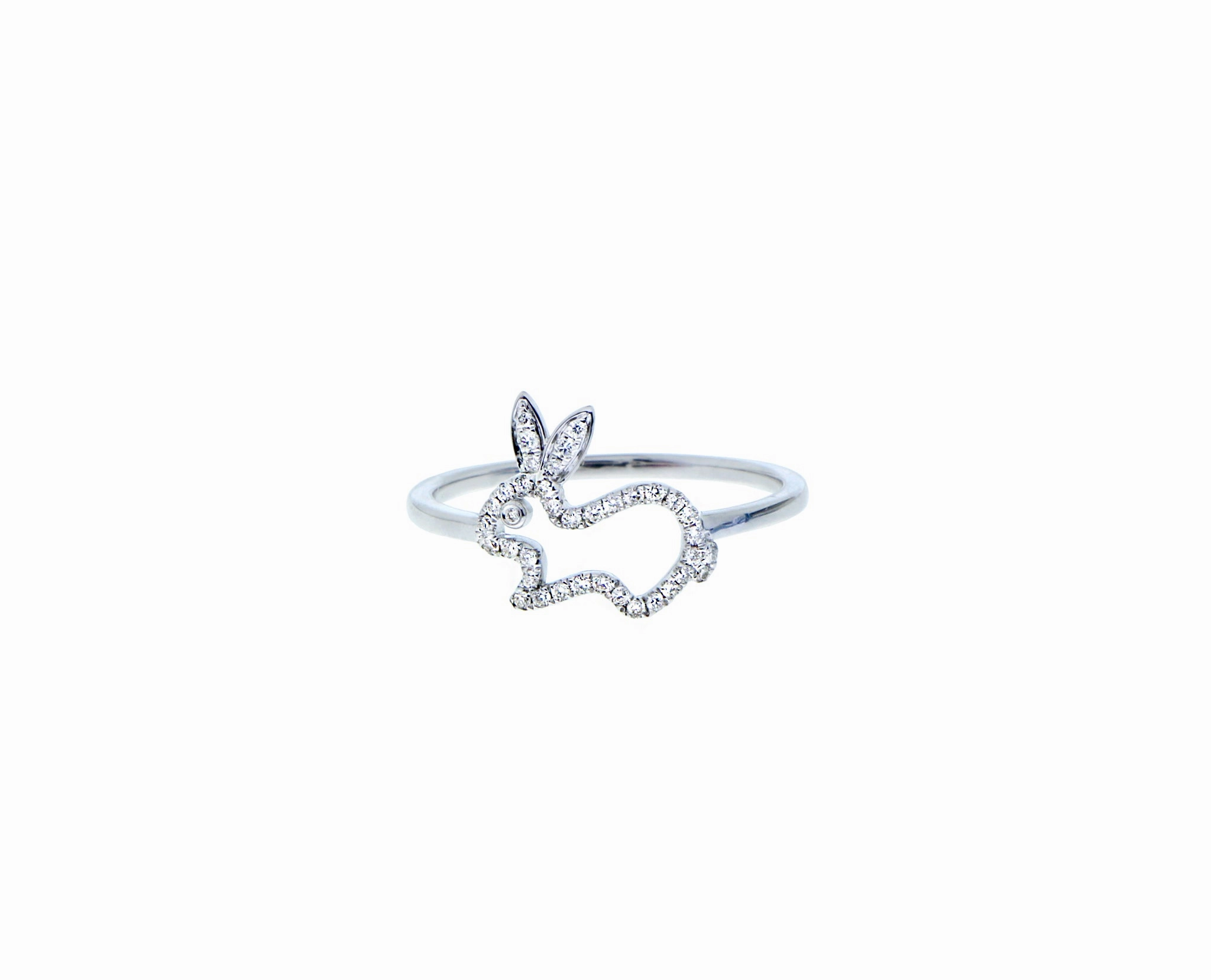 White gold ring with a diamond bunny