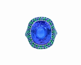White gold ring with tanzanite, sapphires and tsavorites