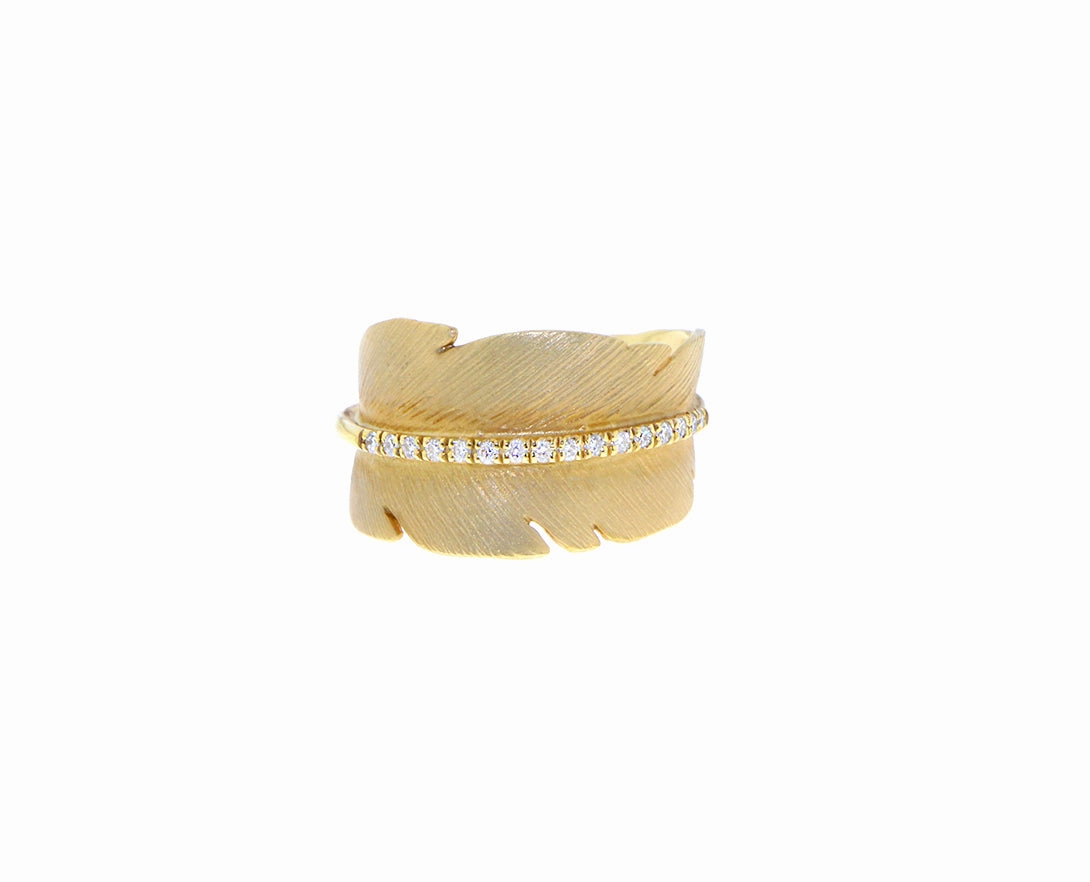 Yellow gold feather ring with diamonds