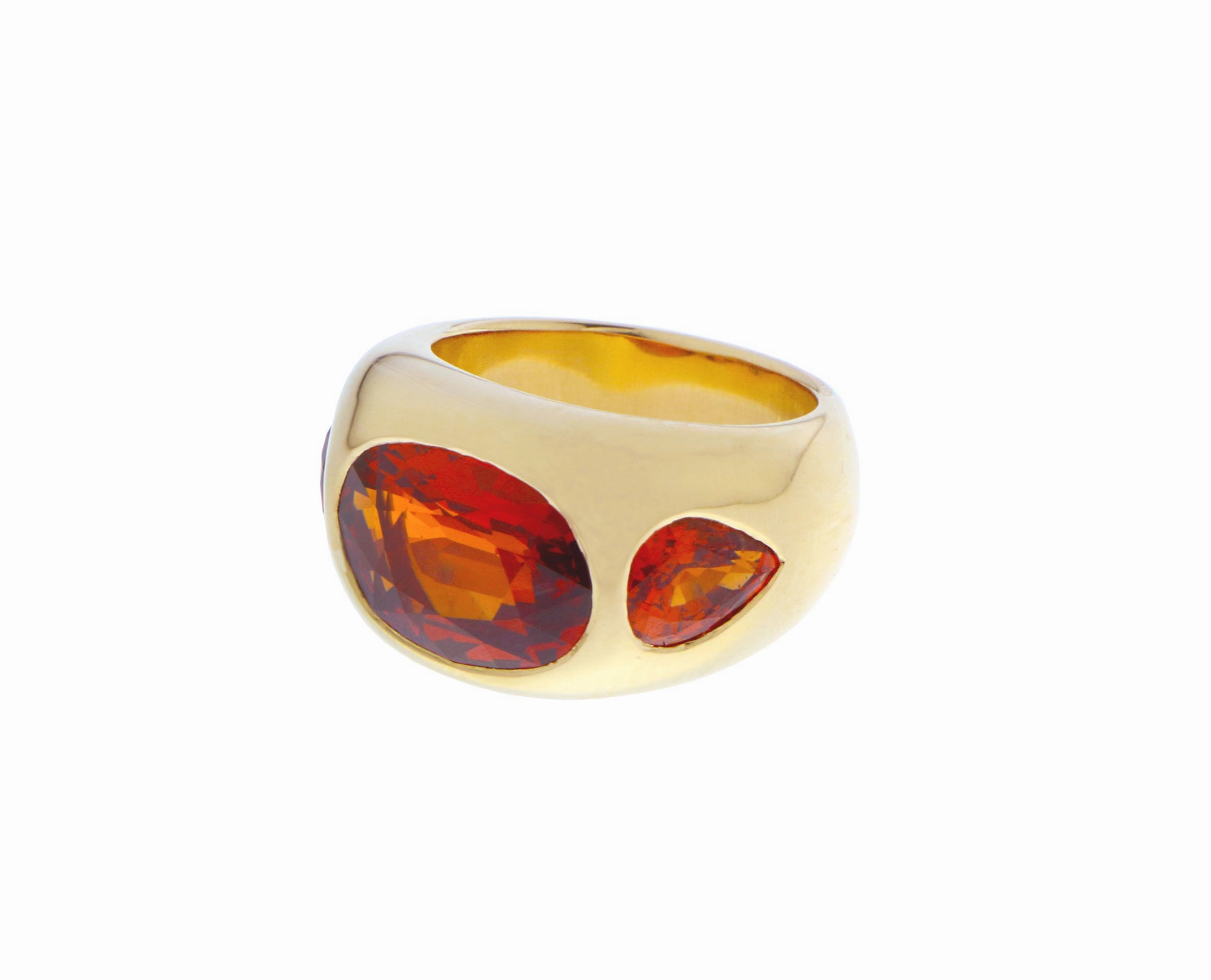 Yellow gold gypsy ring with spessartite garnet