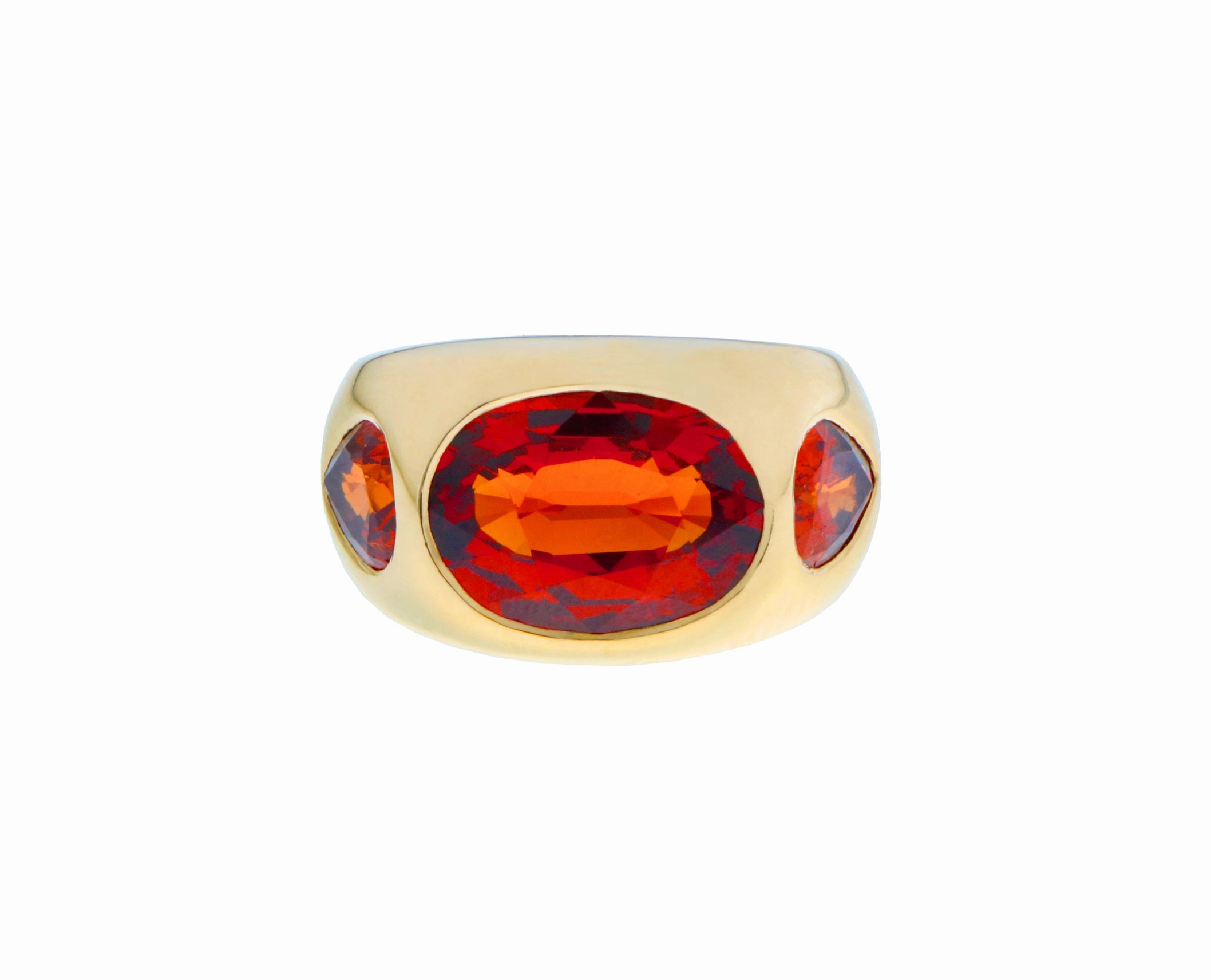 Yellow gold gypsy ring with spessartite garnet