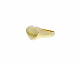 Yellow gold heart ring