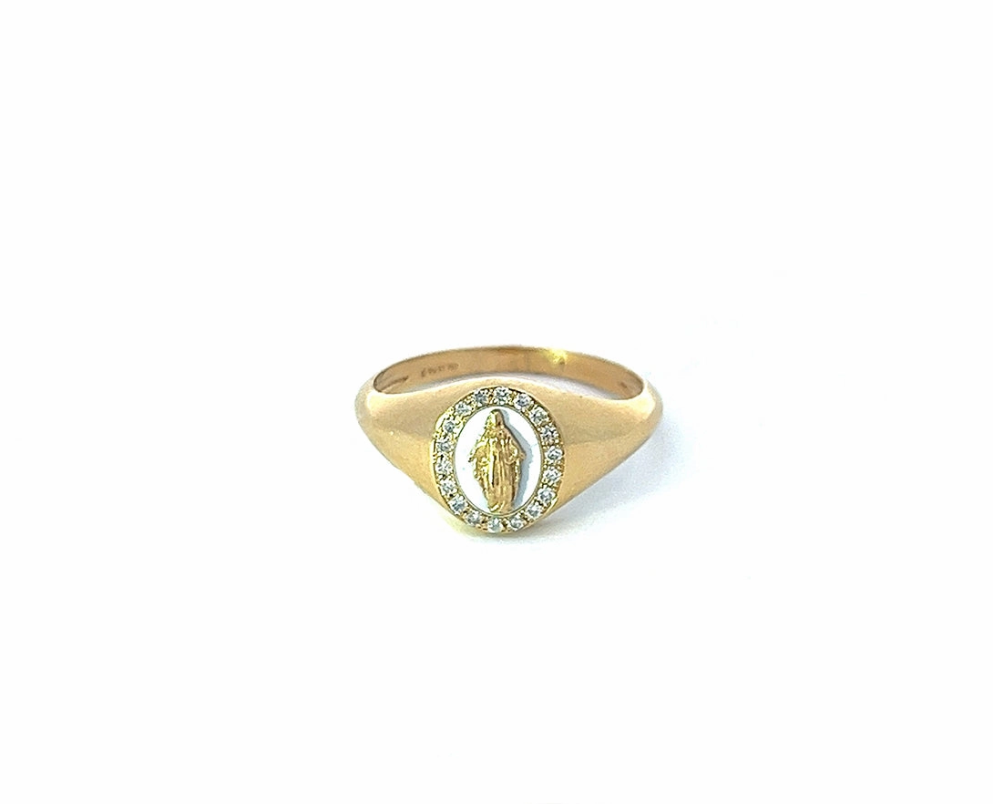 Yellow gold Maria ring with diamonds and white enamel