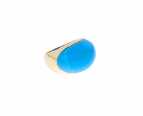 Yellow gold ring with cabochon cut turquoise