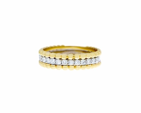 Yellow gold ring with diamonds