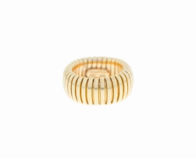 Yellow gold tubo ring