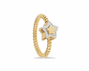 Yellow gold tubo ring with a diamond star