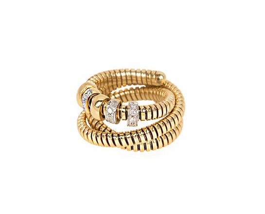Yellow gold tubogas ring with moving diamond elements